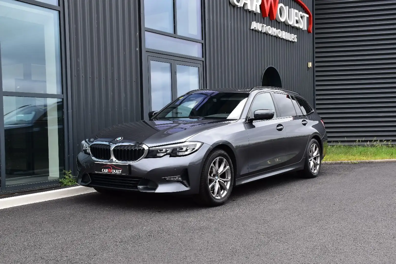 BMW 318 Touring (G21) 318D 150 EDITION SPORT BVA8 Gris - 1