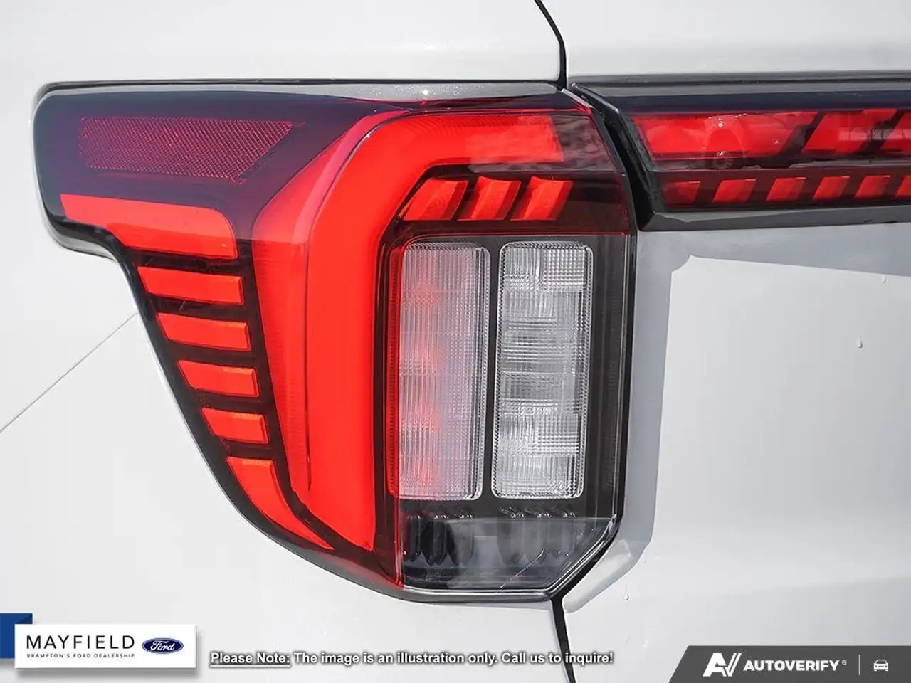 Ford Explorer снимка Ford Explorer