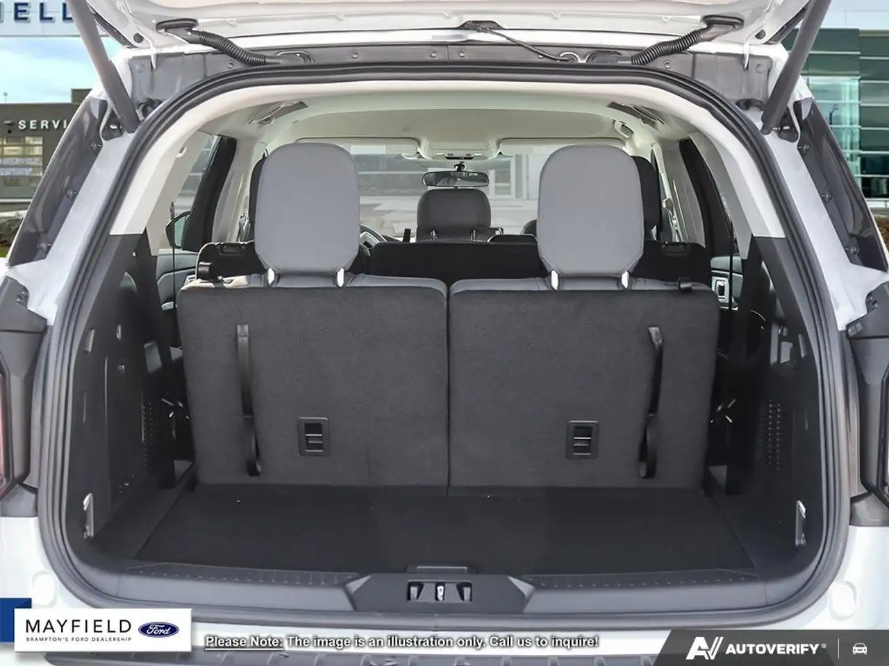 Ford Explorer снимка Ford Explorer