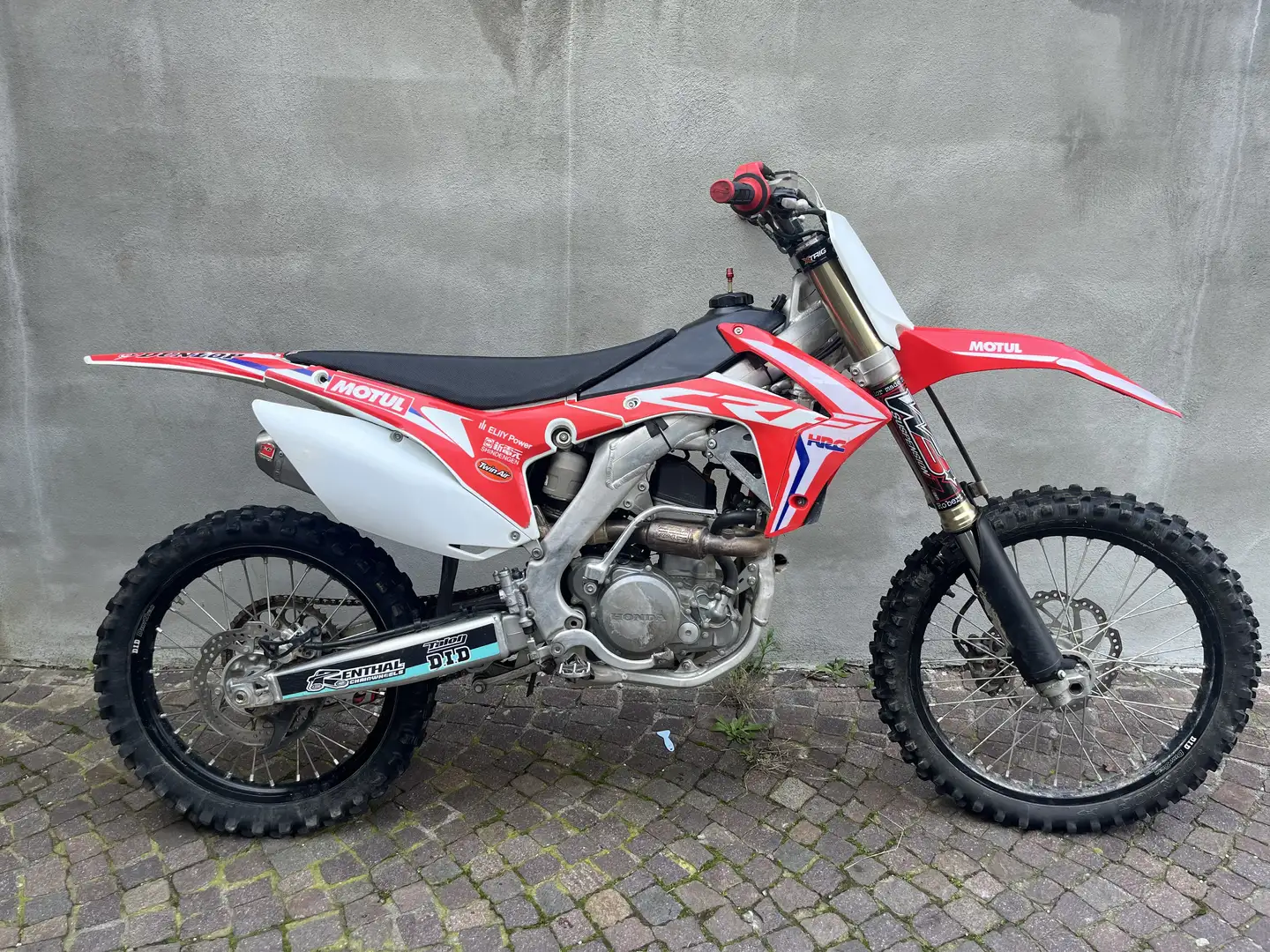 Honda CRF 250 R - 1