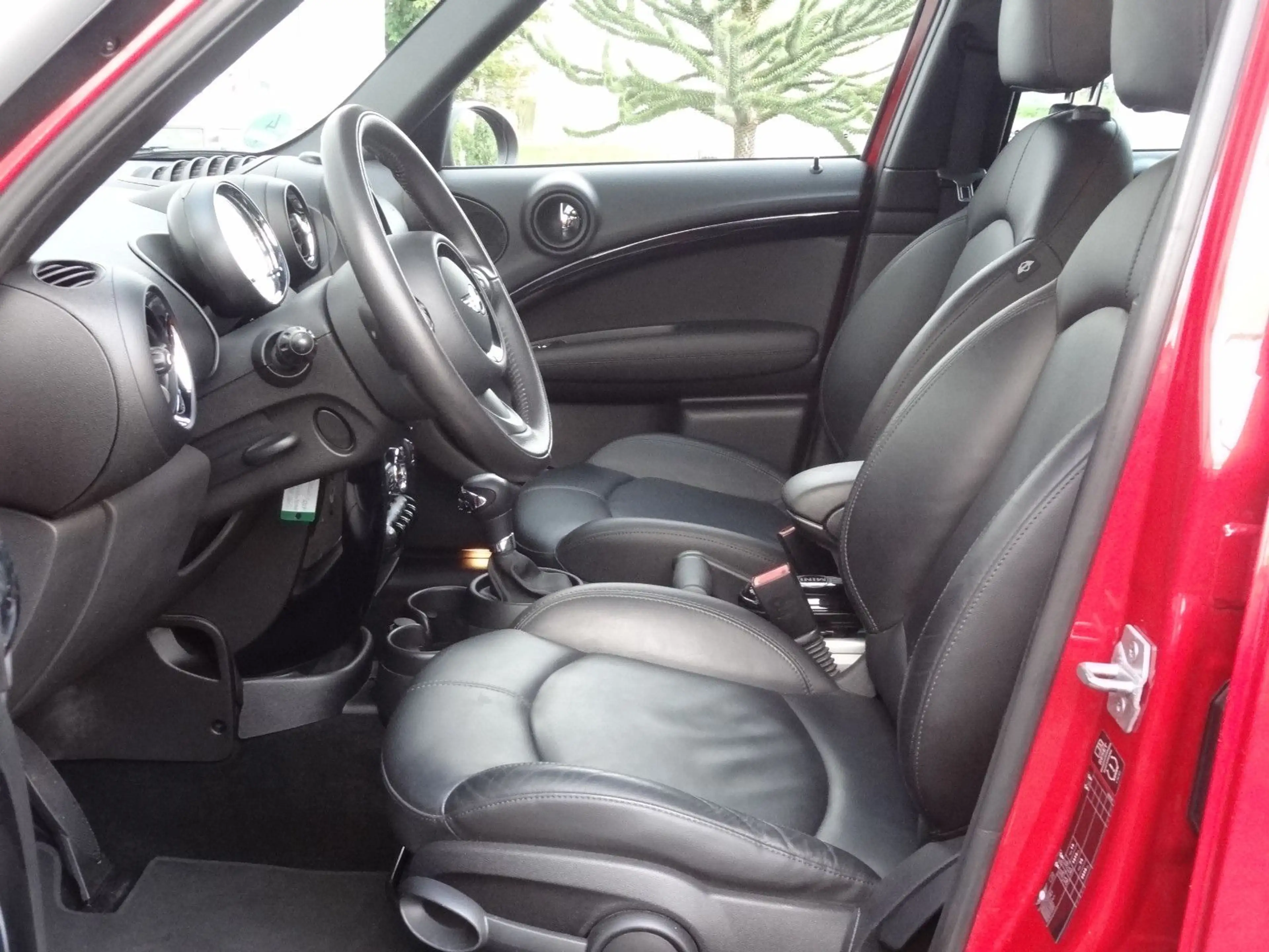 MINI Cooper D Countryman Aut./Navi/Xenon/Leder/Pano/ — photo 9