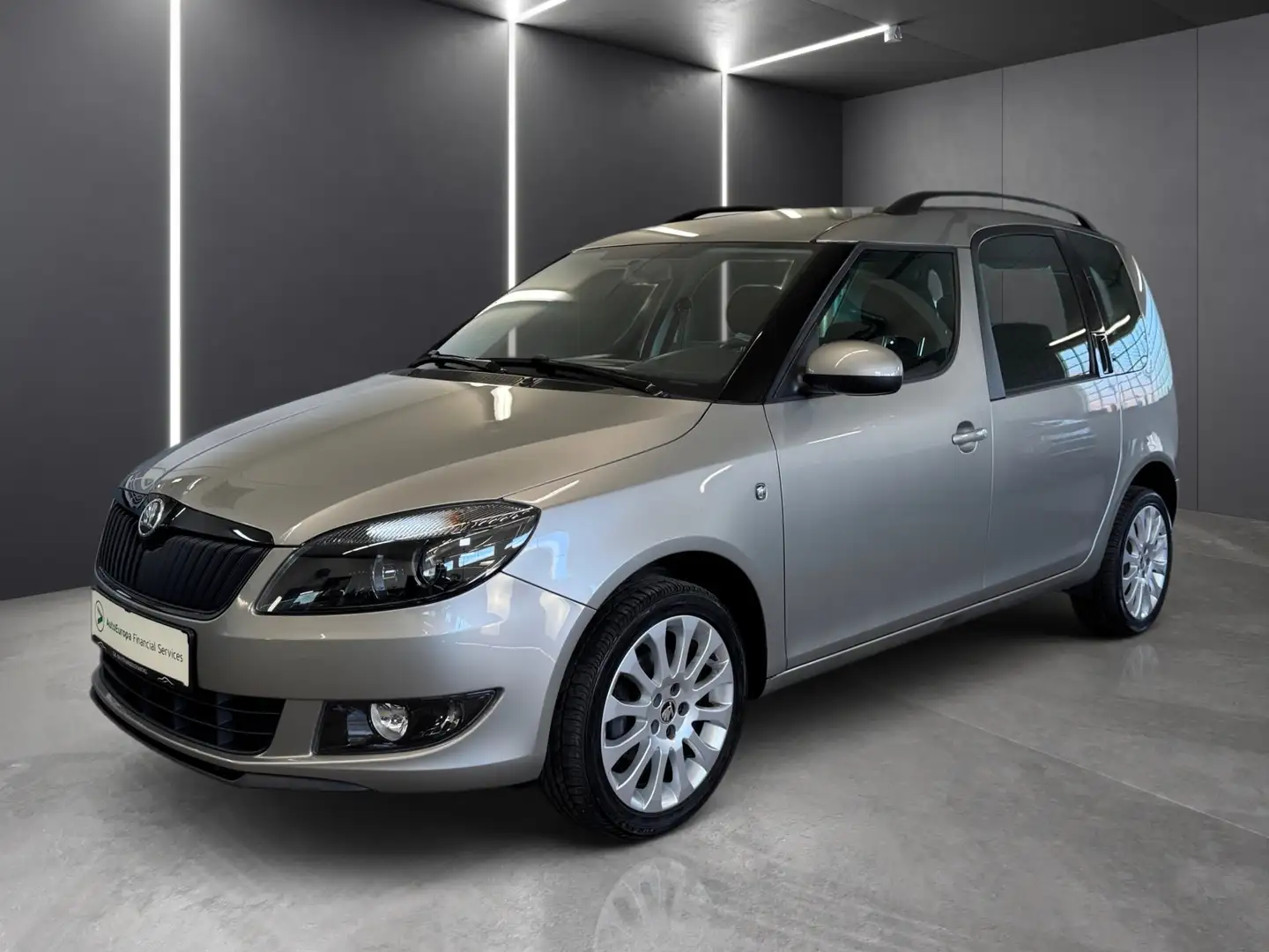 Skoda Roomster Best of - Orig. 39 Tkm, 2.Hd, Klimaaut. Sitz.Hzg Beige - 1