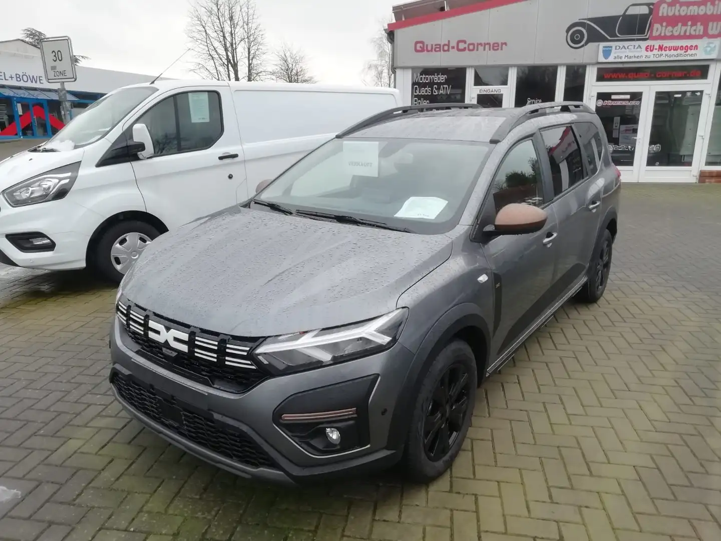 Dacia Jogger TCe 110 GPF Extreme /7-Sitzer/Sitzheizg./ Vorlauf Weiß - 2