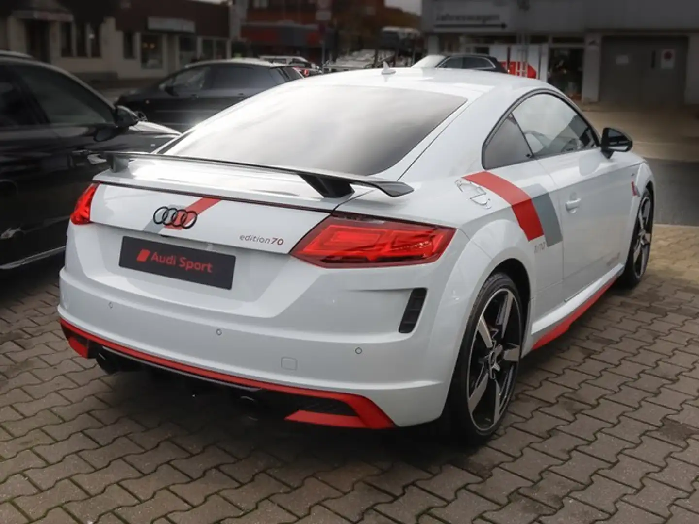 Audi TT Coupé 45 TFSI S line comp. LED Navi virtual Kli... White - 2