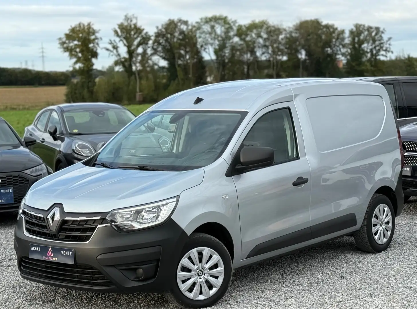 Renault Express Air co - Bluetooth - Capteur - Radio - Garantie Gris - 1