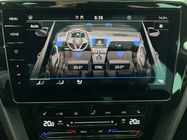 Volkswagen Passat view 14