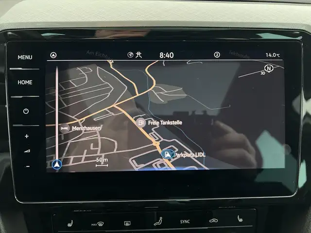 Volkswagen Passat view 12