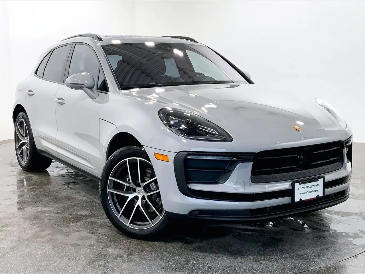 Porsche Macan снимка Porsche Macan