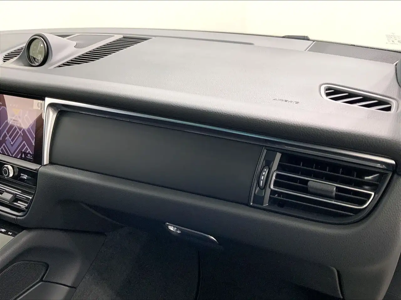 Porsche Macan снимка Porsche Macan