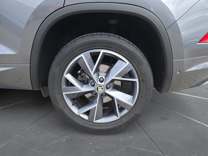 Skoda Kodiaq Sportline 1.5 TSI DSG, 360°KAM/MATRIX/ACC — photo 15