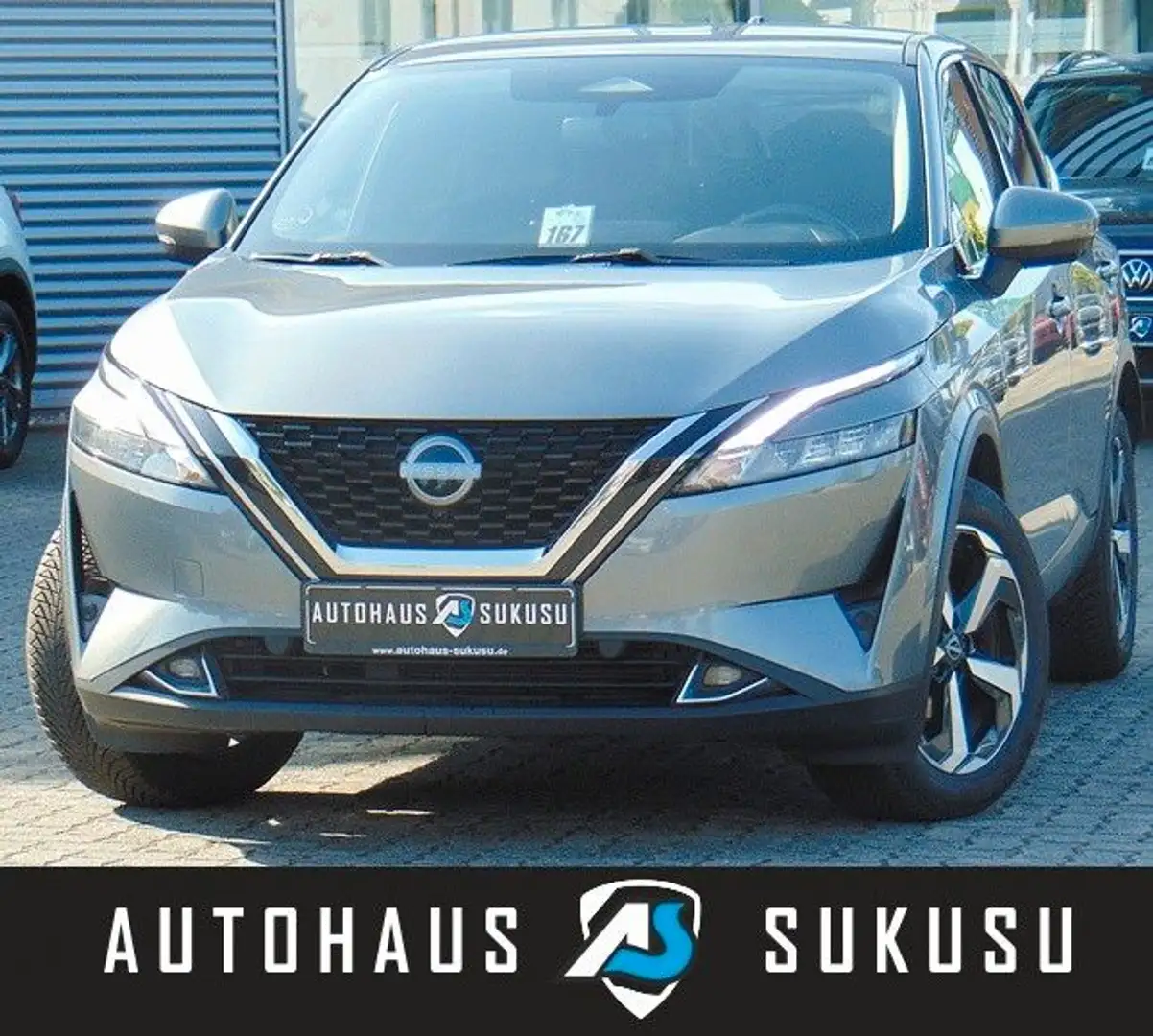 Nissan Qashqai 1.3 DIG-T MHEV N-Connecta Grijs - 1