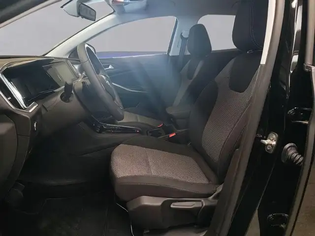 Opel Grandland view 10