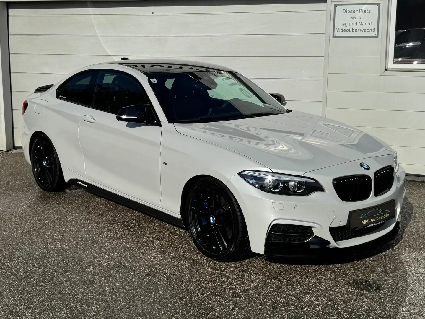 BMW 240 M240 i*EVENTURI*MILLTEK*RFK*LED*SHZ*uvm Weiß - 1