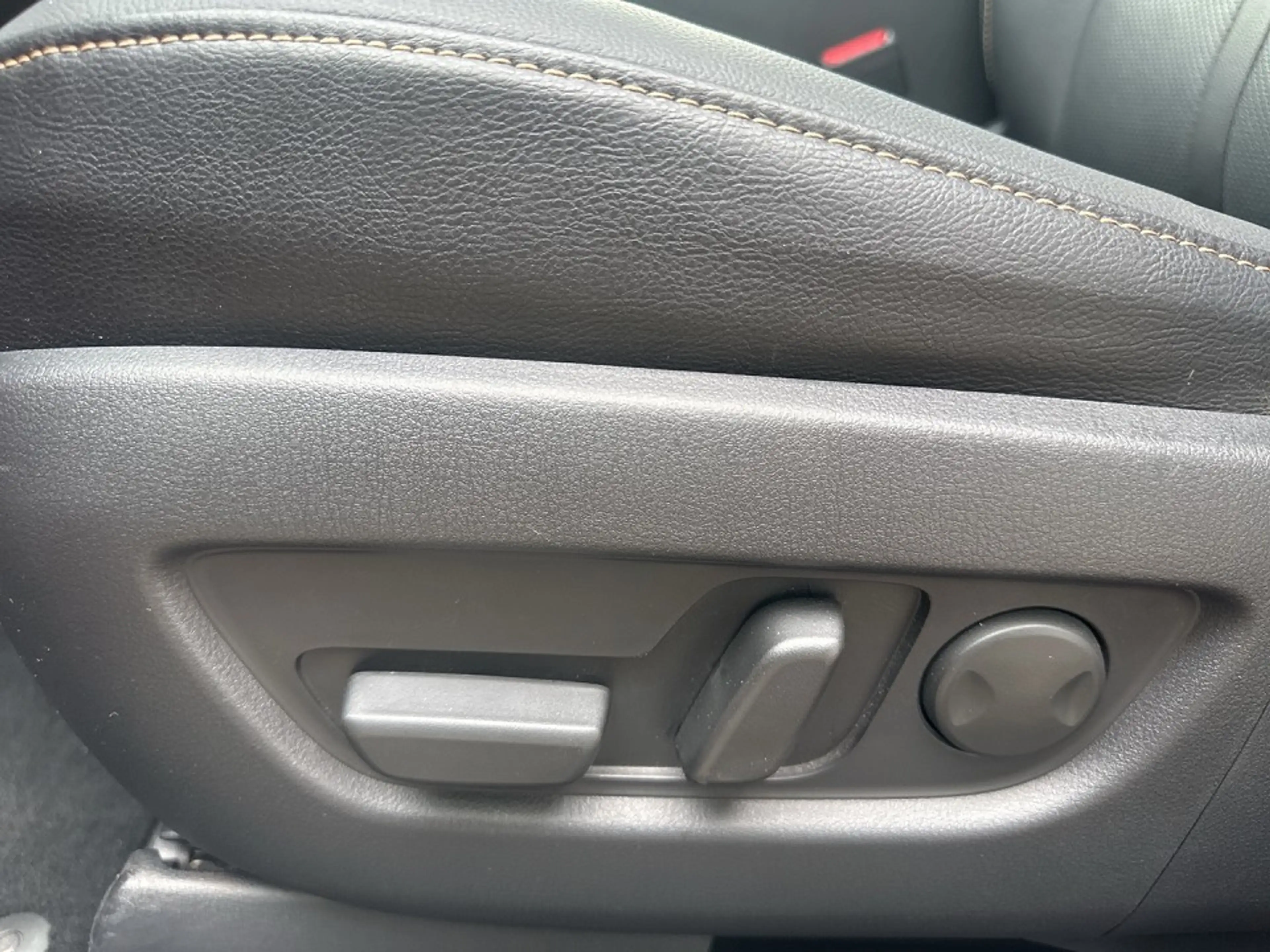 Mazda CX-60 HOMURA AHK AWD GSD Sitzbelüftung 360° Matrix Klima — photo 10