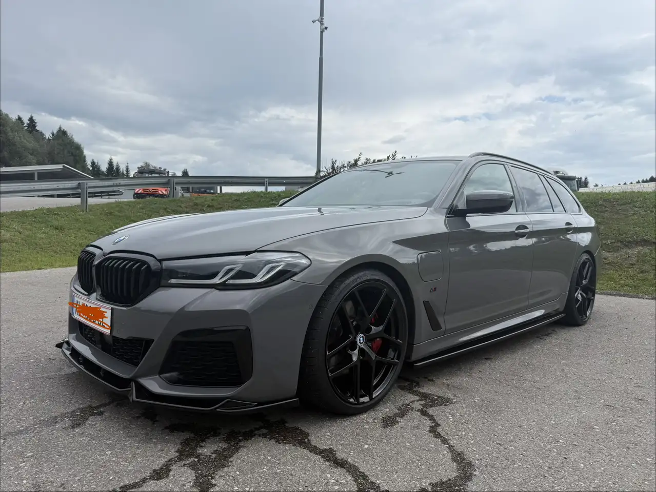BMW 530