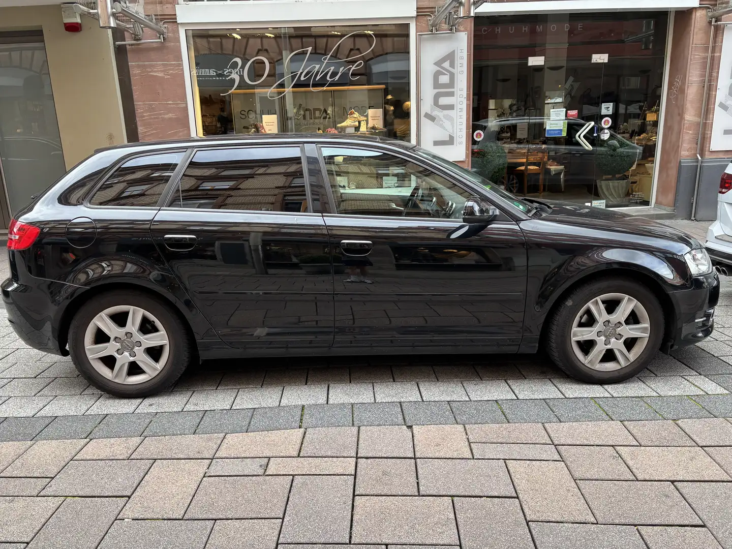 Audi A3 1.4 TFSI Sportback S tronic Attraction - 1