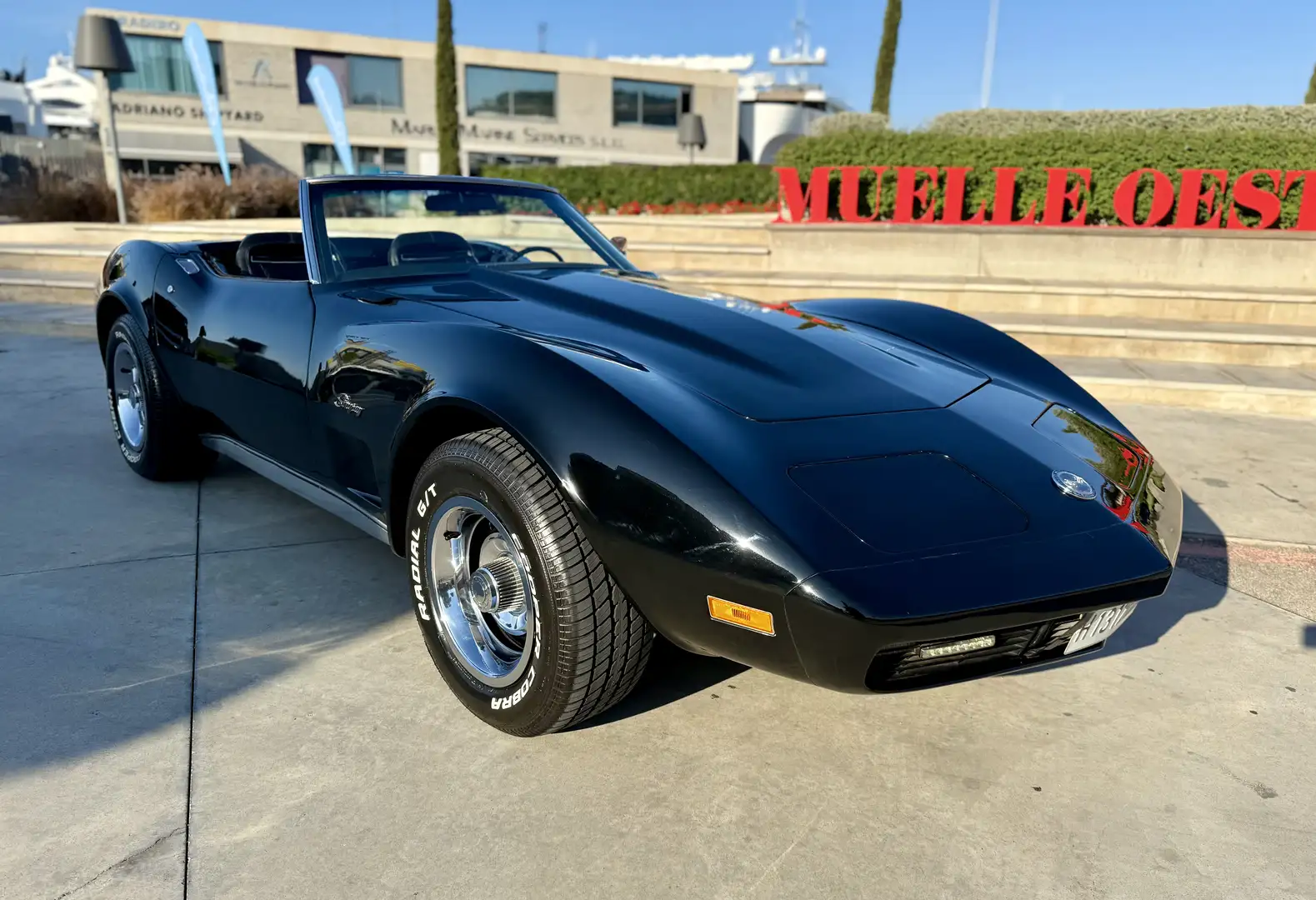 Chevrolet Corvette Stingray C3 Automatic - 1