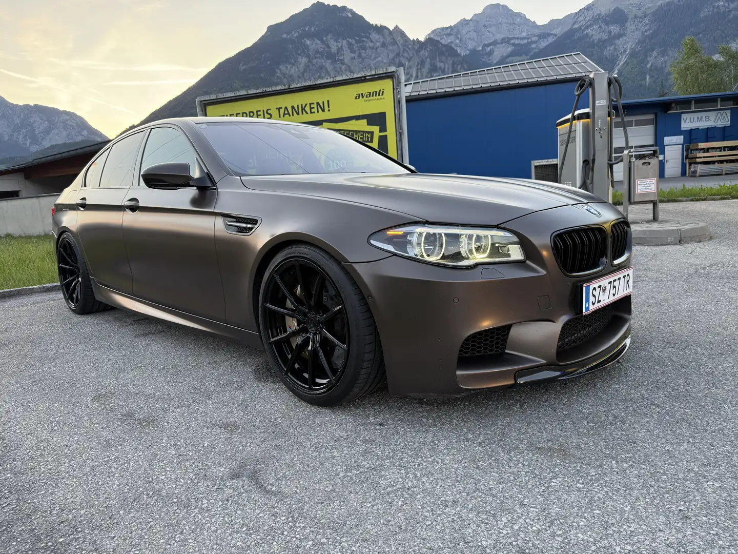 BMW M5 DKG Competition - 1