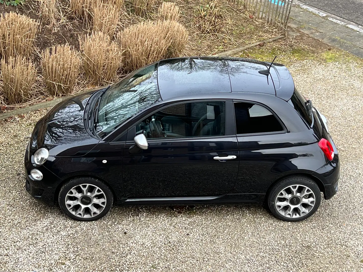 Fiat 500 1.2i ROCKSTAR (Toit Panoramique/Clim/Carplay/...) Noir - 1