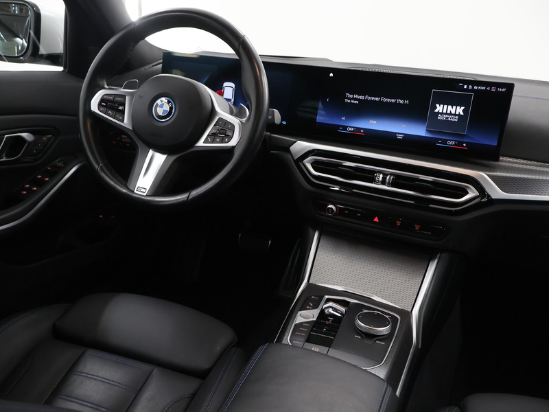 BMW 330 3-serie Touring 330e M-Sport | SOH 96,1% | Panoram — photo 10