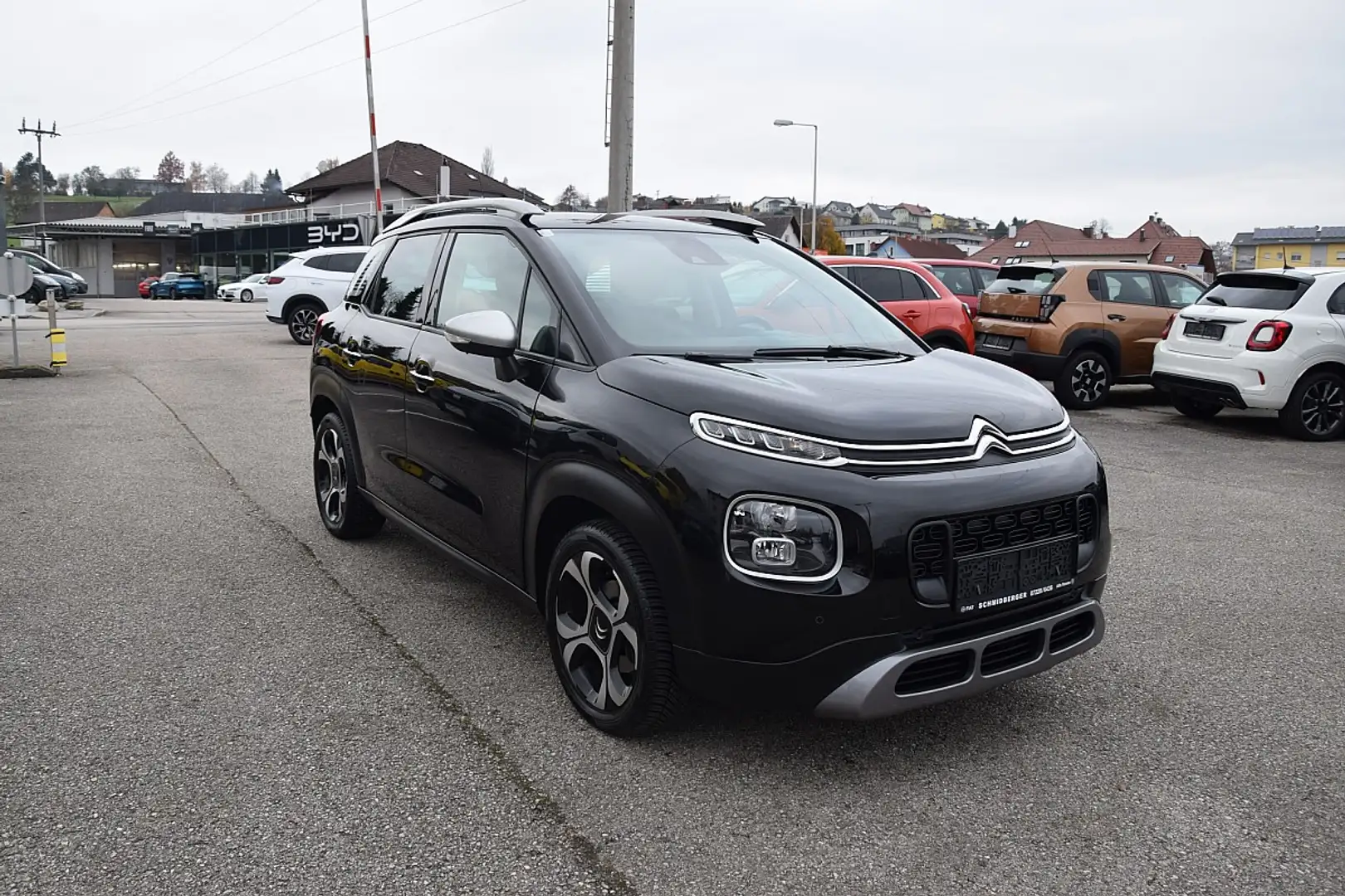 Citroen C3 Aircross Citroën C3 Aircross PureTech 110 S&S EAT6 Shine Schwarz - 2