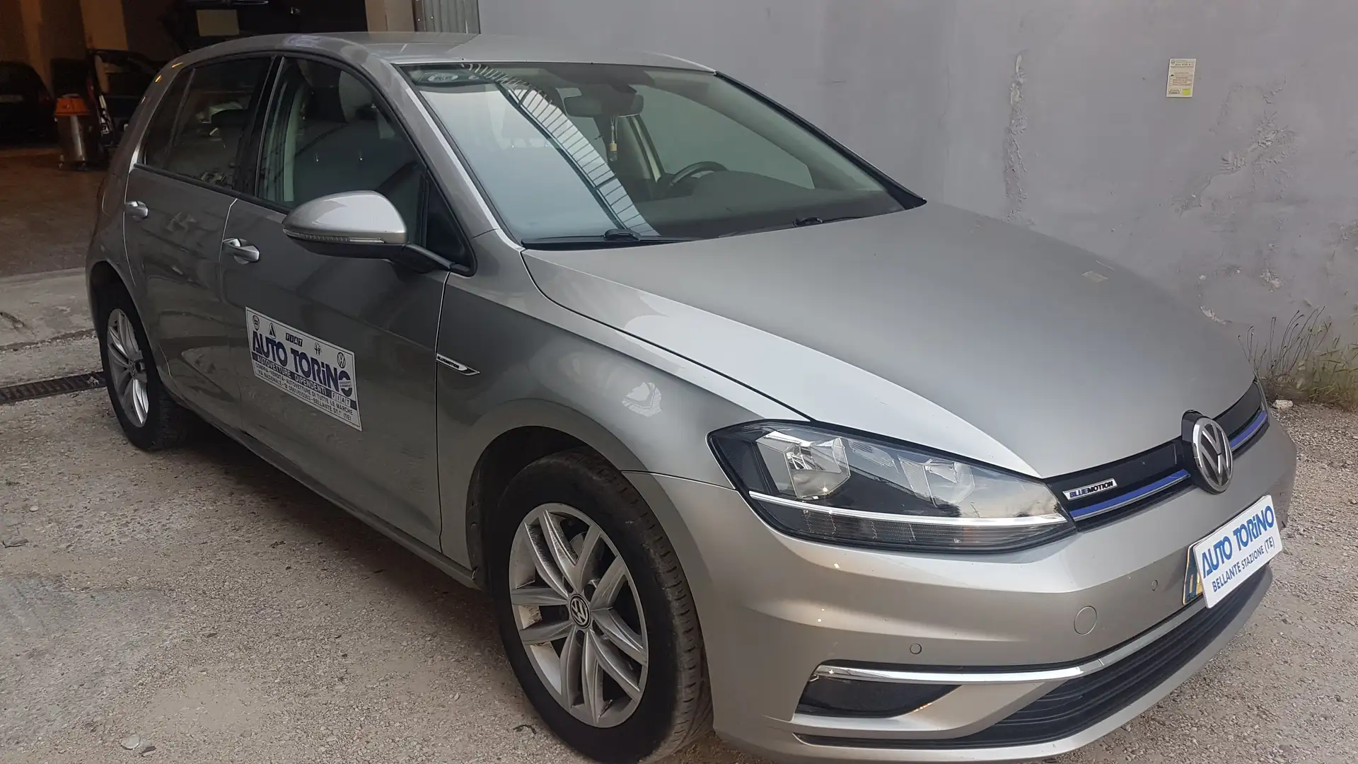 Volkswagen Golf Golf 5p 1.4 tgi Executive 110cv Grigio - 1