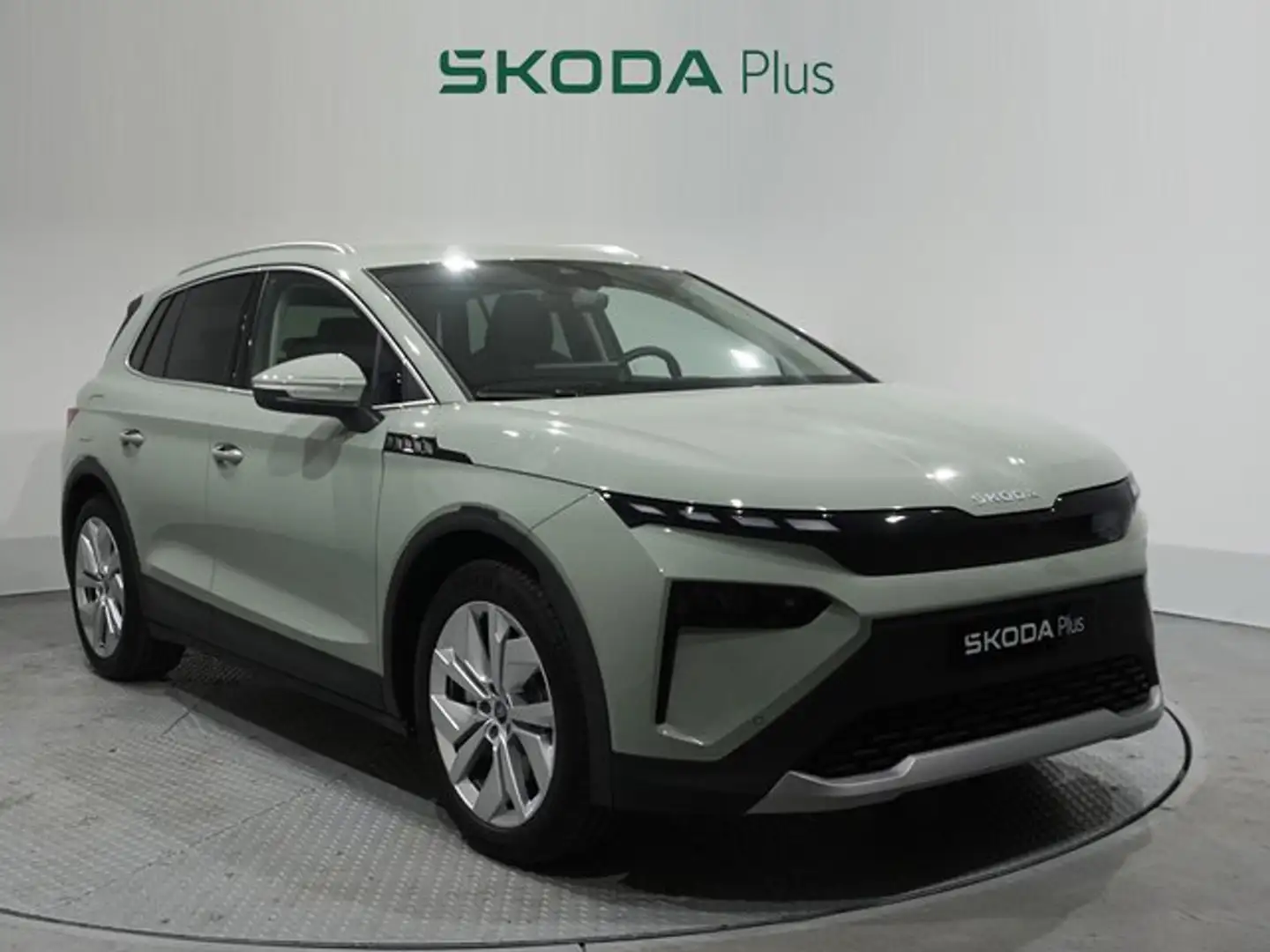 Skoda Elroq 85 210KW 77Kwh Verde - 1