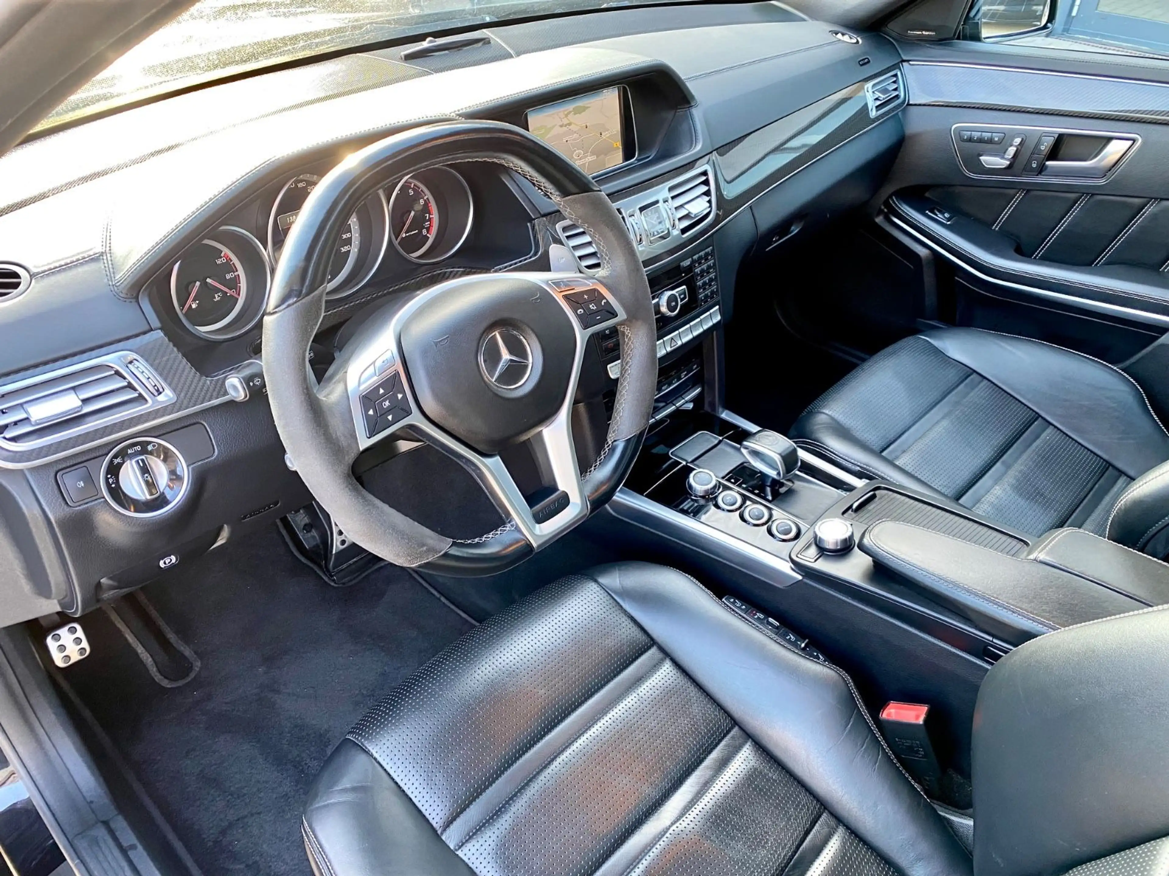 Mercedes-Benz E 63 AMG E-Klasse E 63 S AMG,4-Matic,Keramik,Carbon,VOLL — photo 11