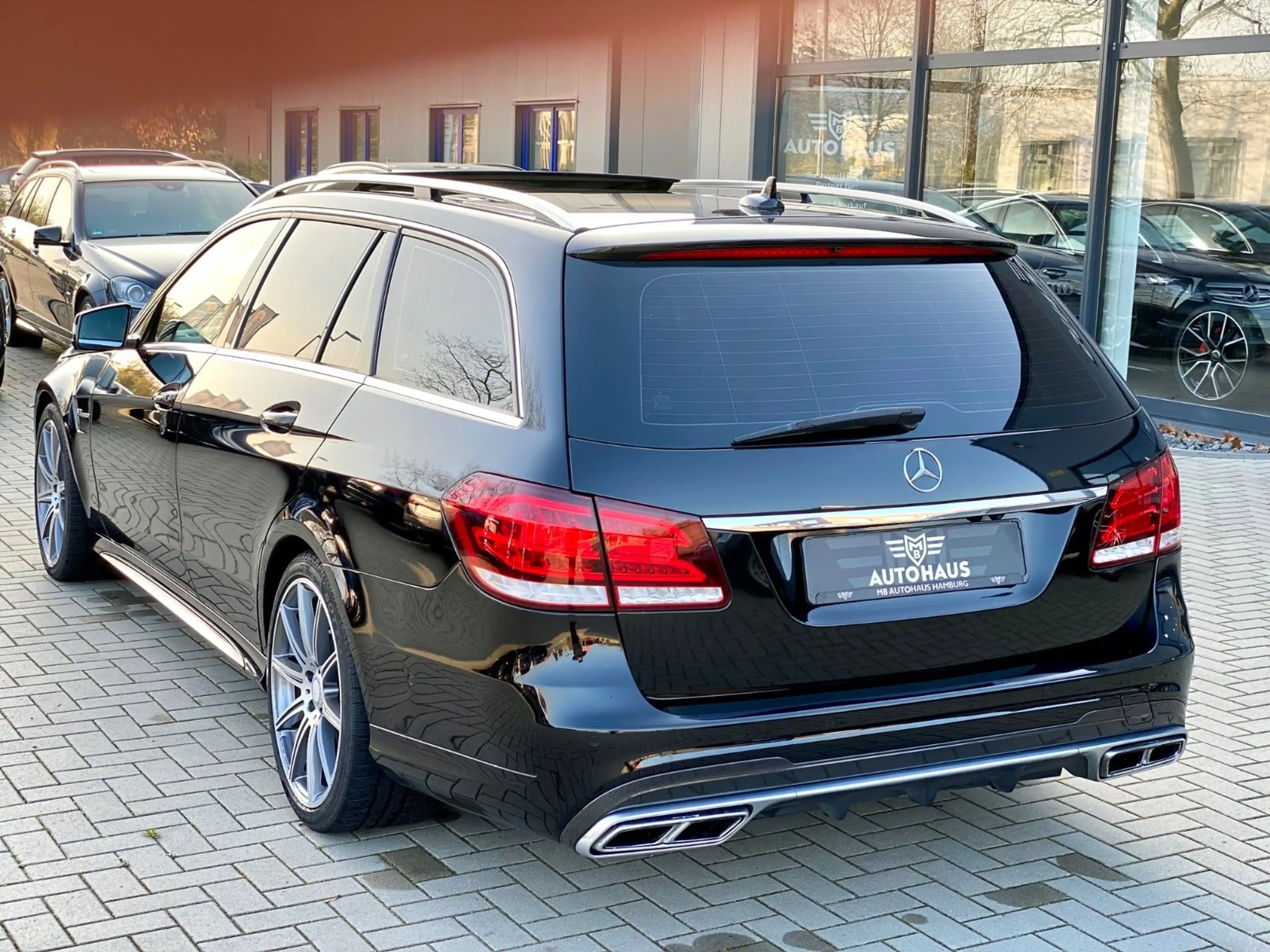 Mercedes-Benz E 63 AMG E-Klasse E 63 S AMG,4-Matic,Keramik,Carbon,VOLL — photo 6