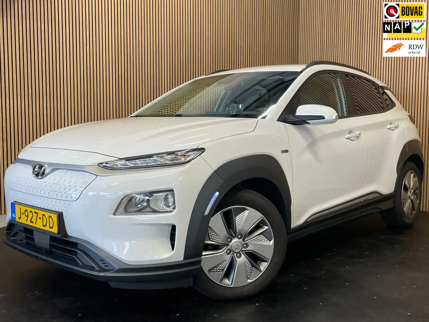 Hyundai KONA EV Fashion 64 kWh |FACELIFT|3-FASE|LEDER|ACC|STOEL Wit - 1