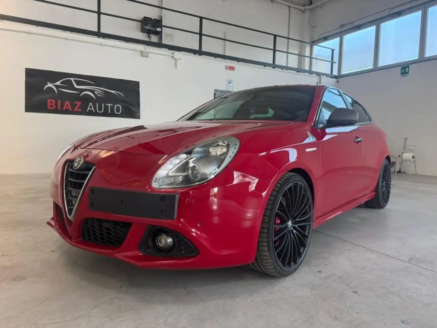 Alfa Romeo Giulietta 1750 Turbo TCT Quadrifoglio Verde Rosso - 1
