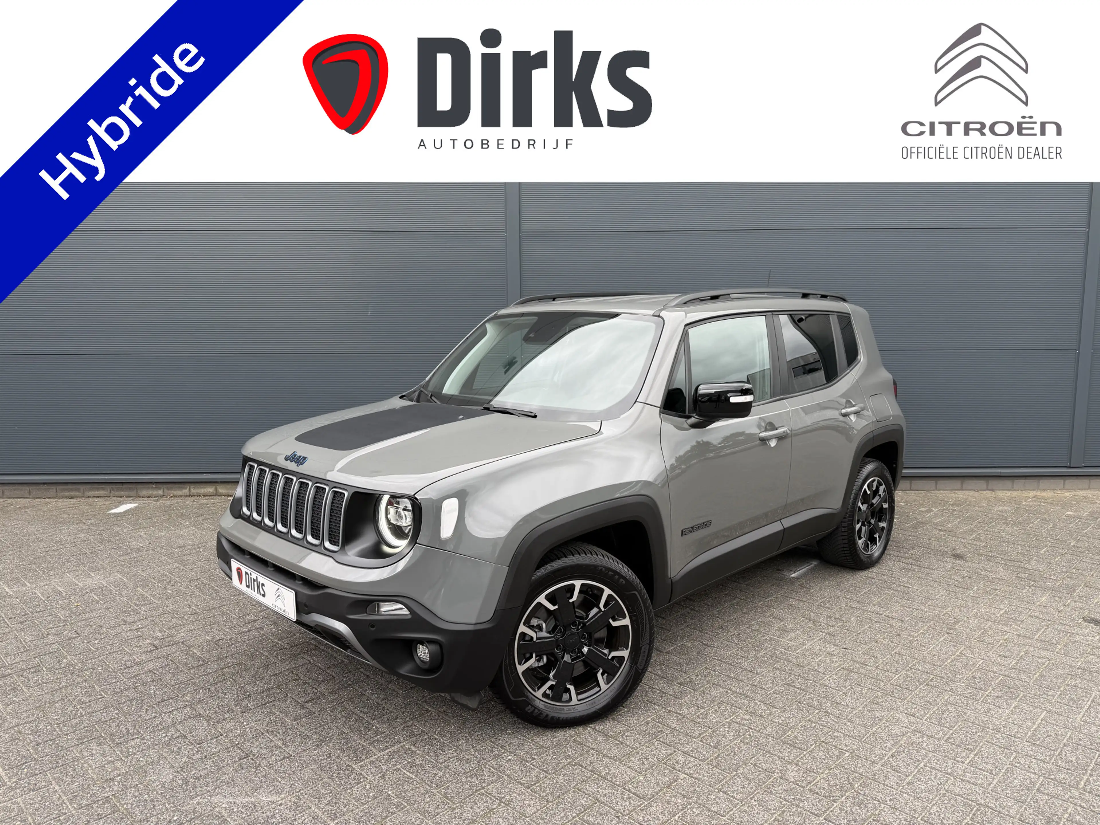 Jeep Renegade 4xe 240 Plug-in Hybrid Electric Trailhawk (Navigat