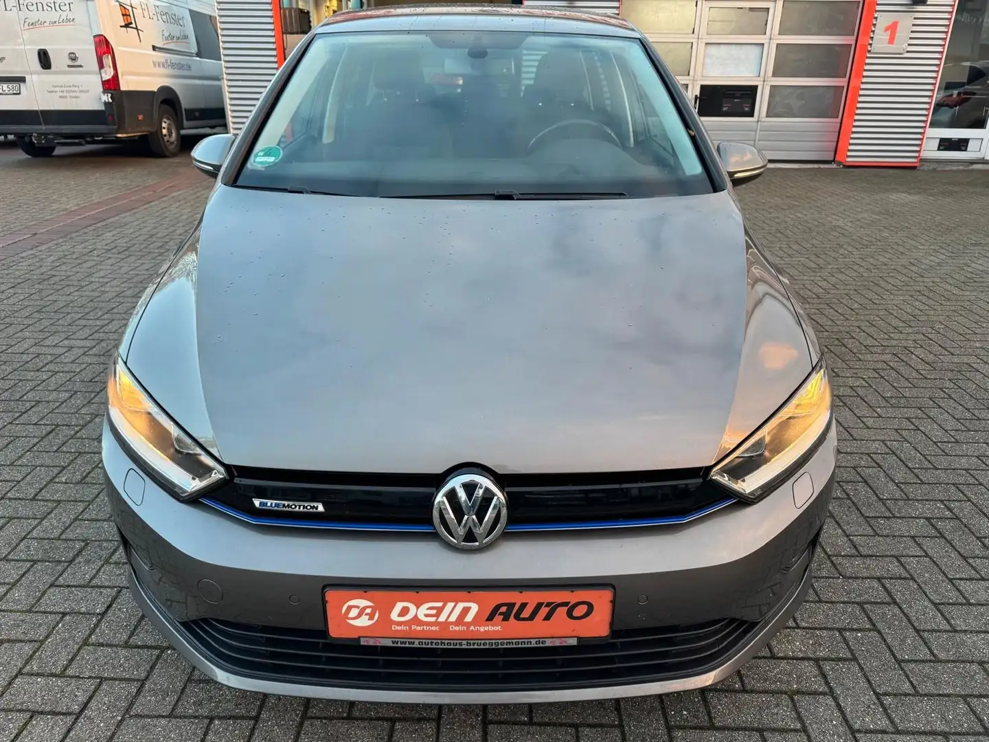 Volkswagen Golf Sportsvan VII Trendline BlueMotion Grau - 2