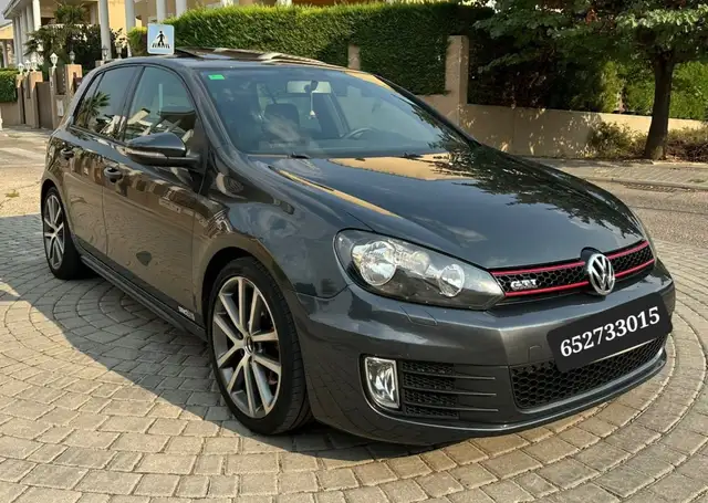 Volkswagen Golf GTI 2.0 TSI