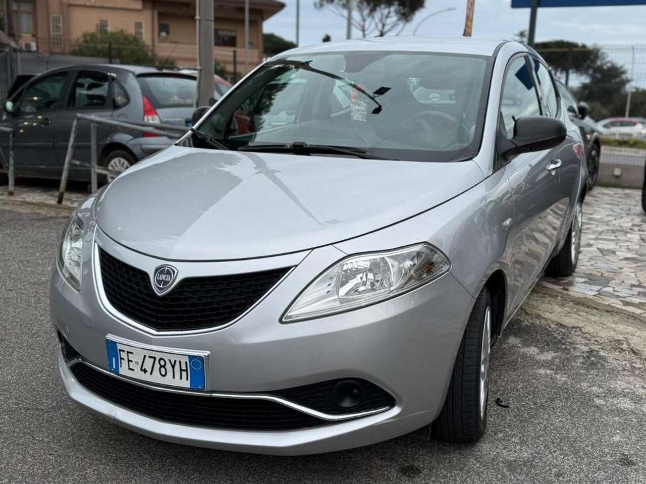 Lancia Ypsilon 1.2 Silver 69cv GPL