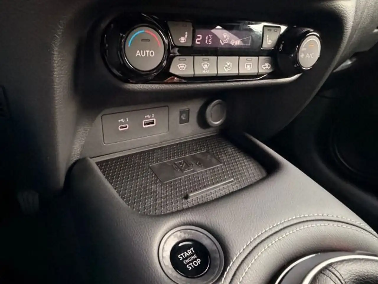 Nissan Juke DIG-T Tekna 6MT Leder*Navi*BFS 15