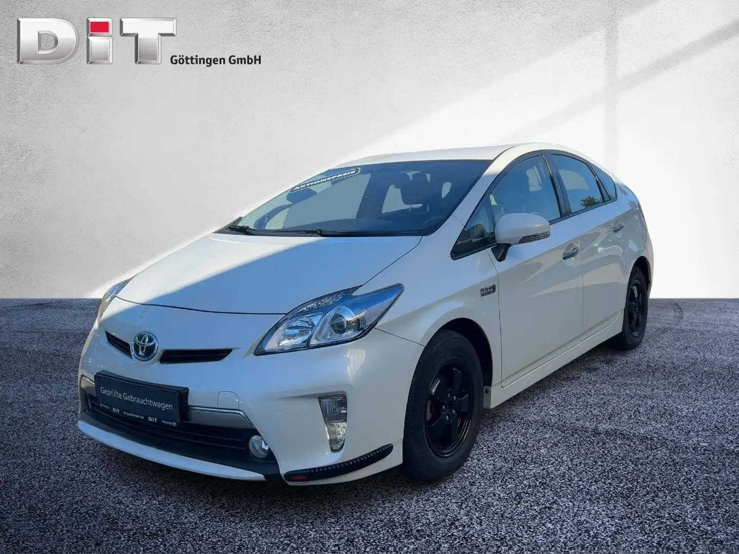 Toyota Prius 1.8 Life HUD, KAM, LM, KeyLess, KlimaA Белый - 2