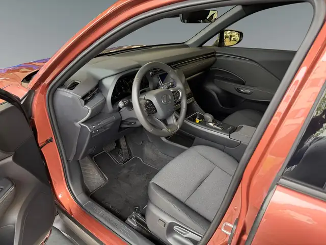 Lexus LBX view 10