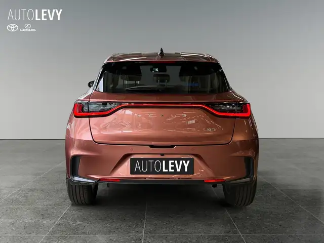 Lexus LBX view 5