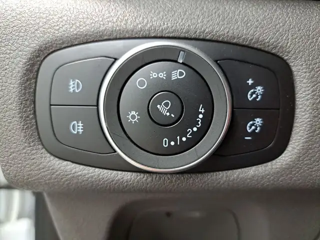 Ford Transit Custom view 9
