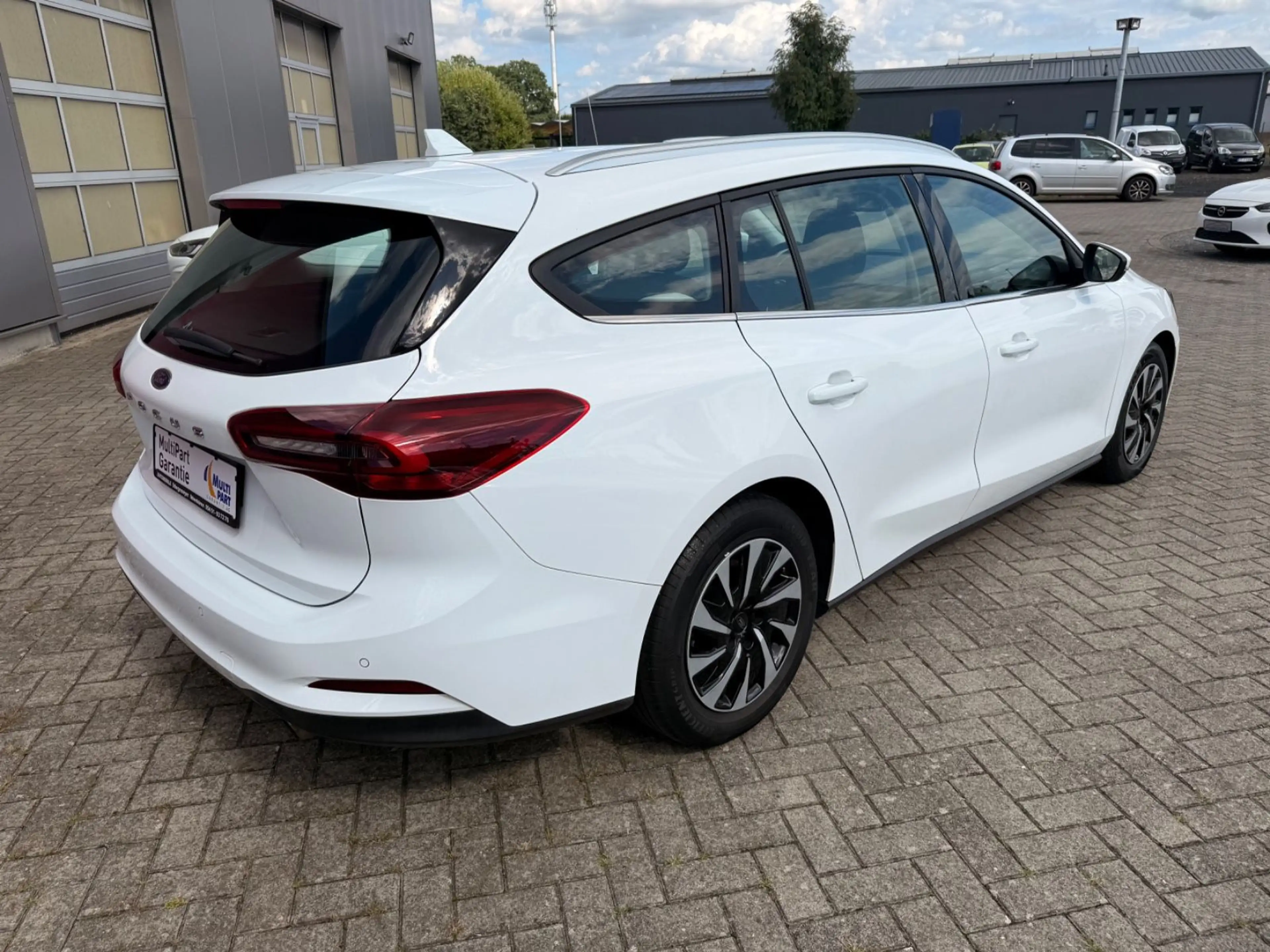 Ford Focus Turnier Titanium Automatik — photo 4