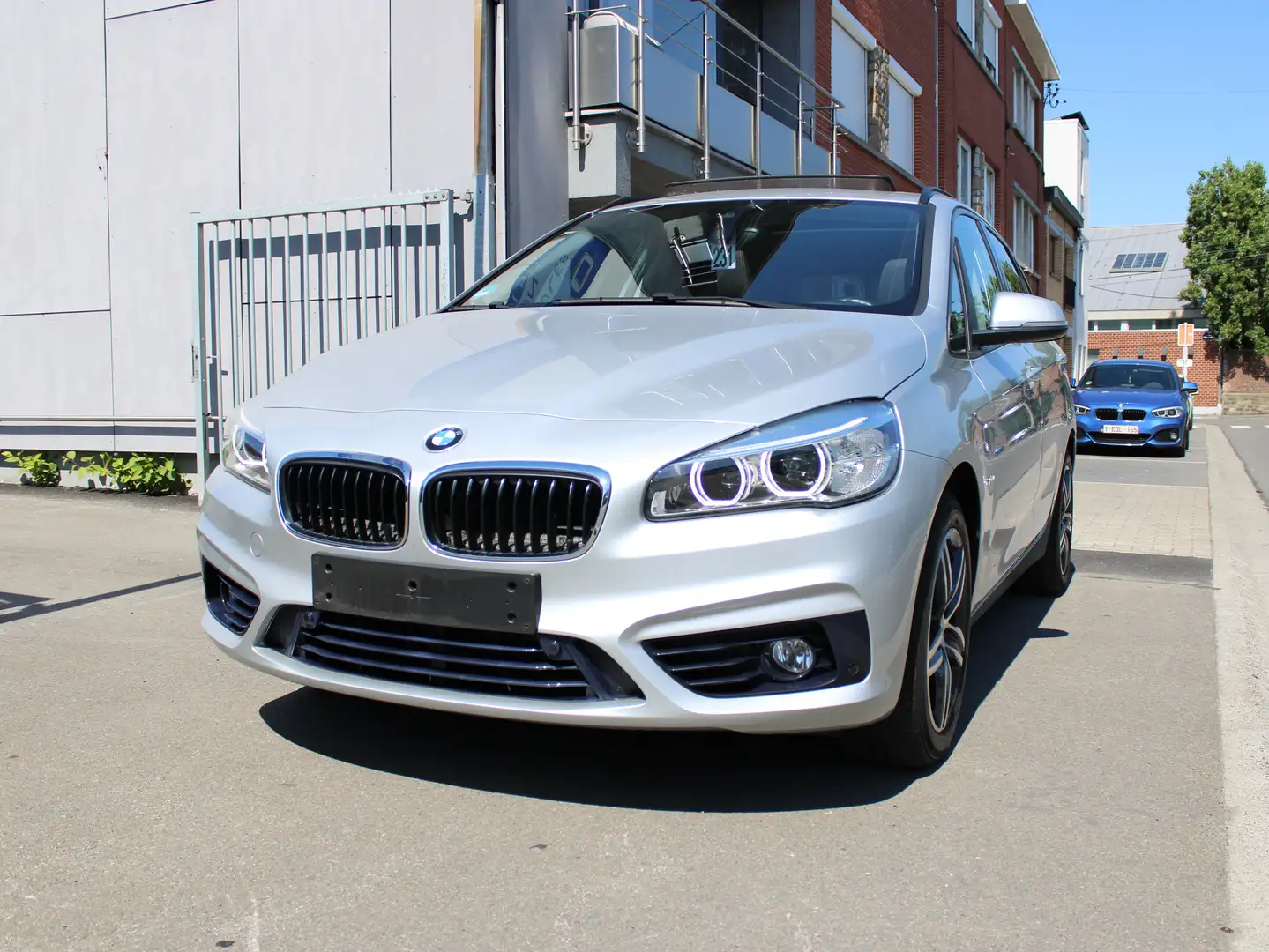 BMW 216 d Active Tourer+GPS+TOIT PANO// 11100 €+TVA 21% - 1
