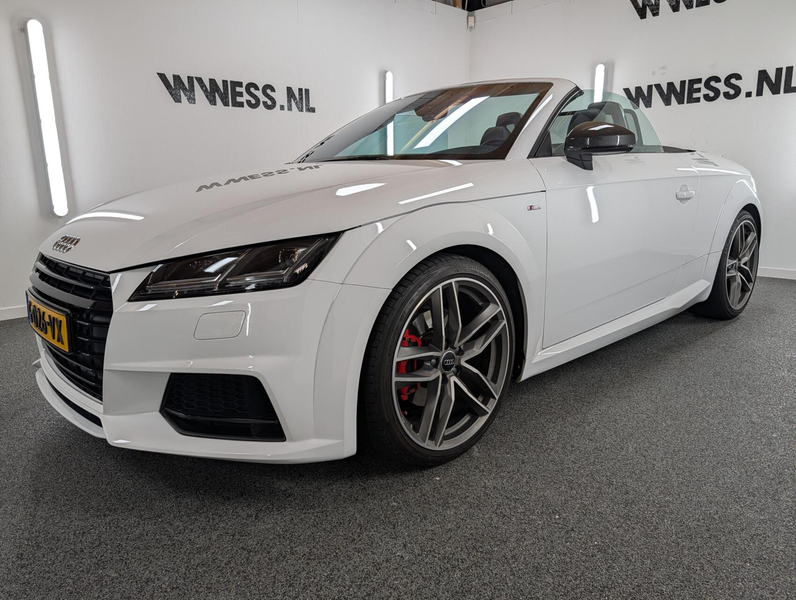Audi TT Roadster 1.8 TFSI Pro Line S — photo 4