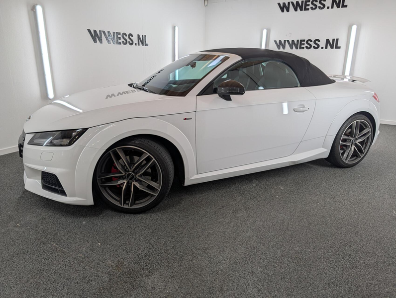 Audi TT Roadster 1.8 TFSI Pro Line S — photo 9