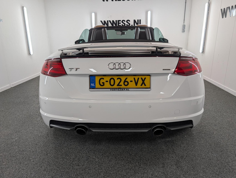 Audi TT Roadster 1.8 TFSI Pro Line S — photo 6