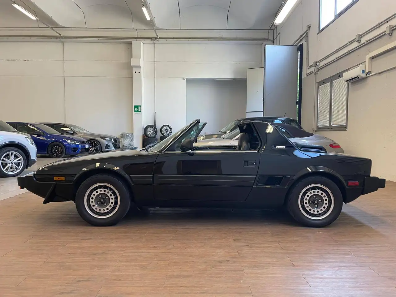 Fiat X 1/9 1.5 NUCCIO BERTONE SUNSHINE GIA' ISCRITTA ASI DA CONCORSO PERFETTA CERCHI IN LEGA CLIMA VETRI ELETTRICI BELLISSIMA, foto 2