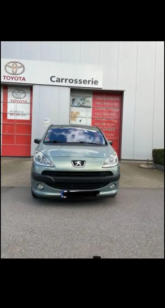 Peugeot 1007 1.4i Trendy 2Tronic - 1