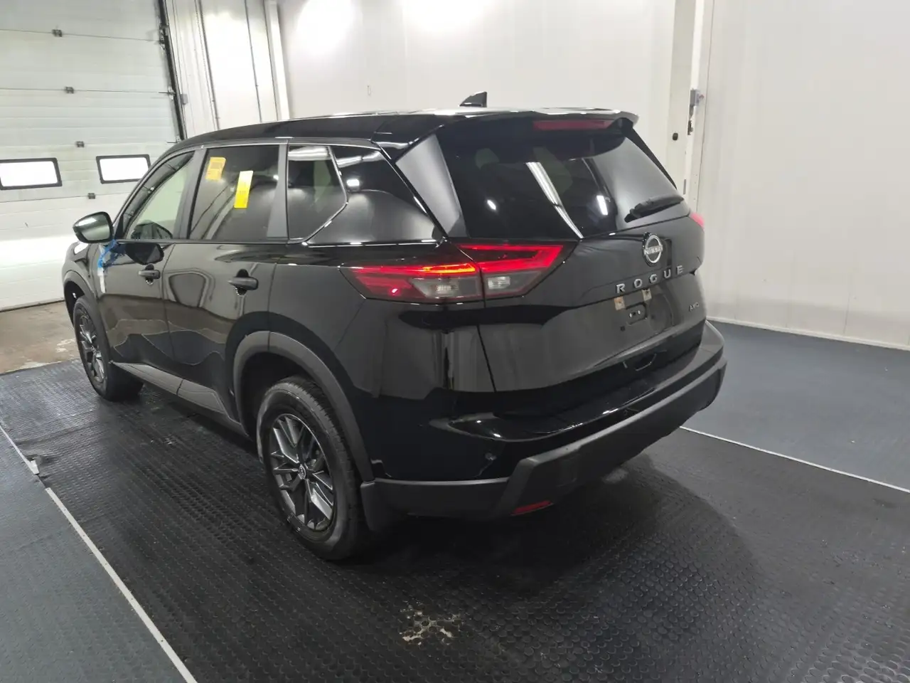 Nissan Rogue fotografie Nissan Rogue