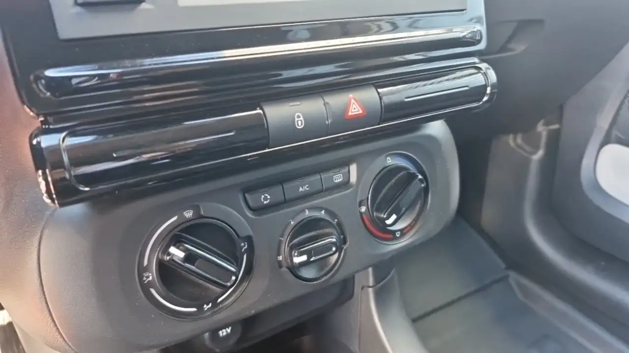 Citroen C3 C3 — photo 24