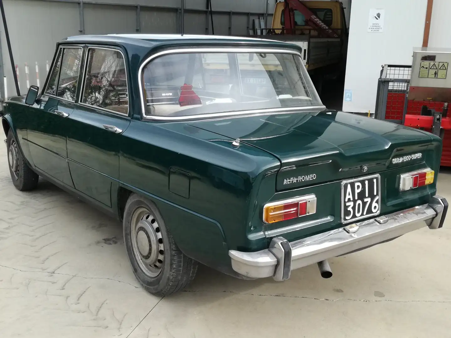 Alfa Romeo Giulia 1300 SUPER Verde - 2